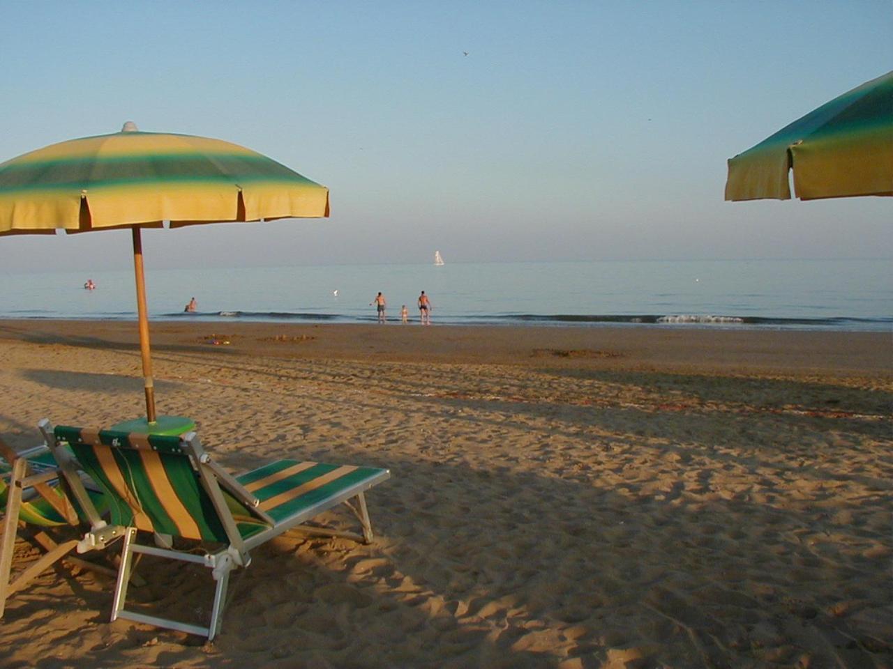 Hotel Beau Rivage Pineta Lido di Jesolo Exterior photo