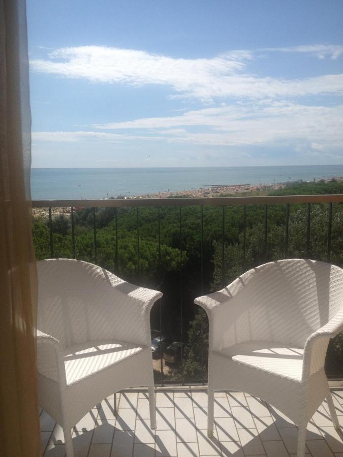 Hotel Beau Rivage Pineta Lido di Jesolo Room photo